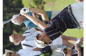 14-year-old amateur Miyazato shares Stanley Ladies lead