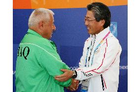 Japan gives sports supplies to Iraqi athletes in Athens