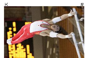 (1)Japan tops qualifying round in men's gymnastics team event