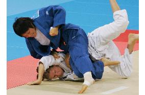 Tanimoto advances to 63-kg judo semis