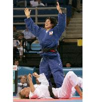 (2)Japan's Tanimoto takes 63-kg judo gold