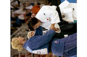 (3)Ueno wins gold in Olympic judo