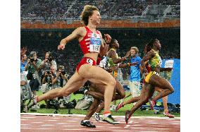 (1)Belarus' Nesterenko wins 100m in Olympics