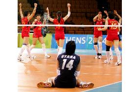 (2)Japan volleyball run ends in Athens quarterfinals