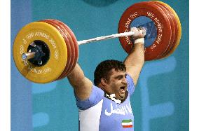 (1)Iran wins gold in Olympic weightlifting