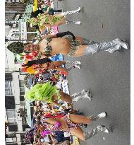 (1)Samba carnival held in Tokyo's Asakusa district