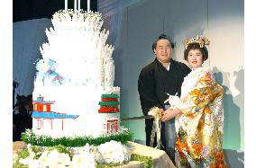 (2)Yokozuna Asashoryu holds wedding ceremony in Tokyo