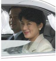 (1)Crown Princess Masako emerges from palace
