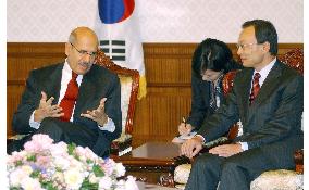 IAEA's ElBardaei talks with S. Korean Premier Lee