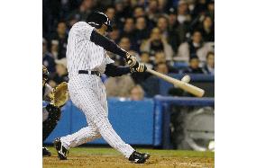 Yankees' Matsui goes 2-for-4 in AL playoff opener loss