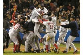 (2)Red Sox clinch American League pennant