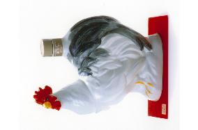 Suntory puts on sale cock-shaped ceramic bottle of whiskey