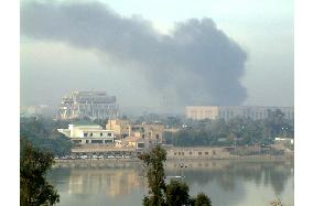 Car bombs in Baghdad kill 7, injure 59