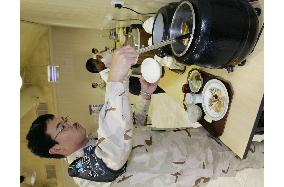 (5)ASDF opens Kuwait base to Japanese media