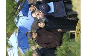(2) Ex-Taiwan leader Lee visits Kanazawa on 3rd day of visit