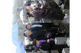 (1)Ex-Taiwan Pres. Lee enjoys Japan tour