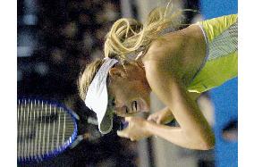 Sharapova storms into semifinals at Toray Pan Pacific Open