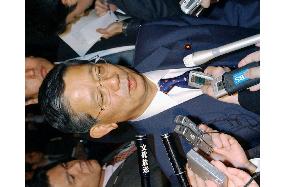 Japan guardedly welcomes Kim's readiness for 6-way talks