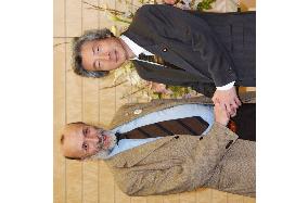 Koizumi meets with slow food movement founder Petrini