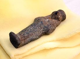 KUWAIT-KUWAIT CITY-EGYPT-SMUGGLED PHARAONIC ARTIFACTS-RETURNING