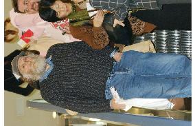 (3)Chess legend Bobby Fischer released, to leave for Iceland