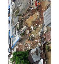 (2)Scenes from Indonesia's Nias and Simeuleu islands after quake