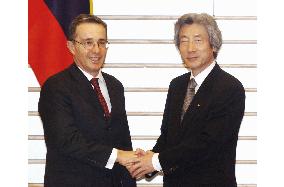 Columbian Pres. Uribe meets Koizumi