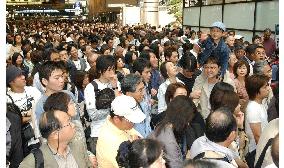 Golden Week departure rush peaks at Narita, Kansai airports