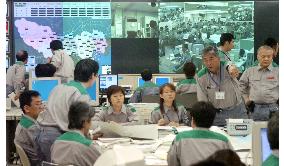 Central, local governments conduct Tokyo quake drill