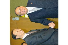 (2)Takebe, Fuyushiba meet with China's Communist Party official