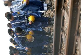 JR West resumes reconstruction work at derailment site