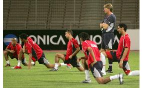 Baharain tune up for Japan clash