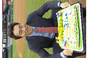 H. Matsui celebrates 31st birthday