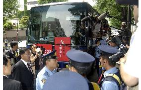 (1)Taiwan natives cancel Yasukuni protest due to rightist presence