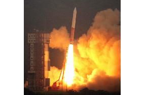 Japan launches astronomy satellite