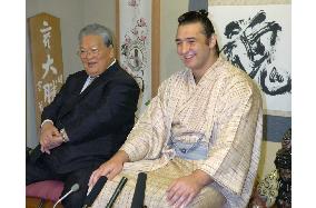 Kotooshu to fight as sekiwake at Autumn sumo