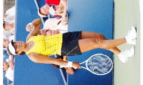 Clijsters dumps Sugiyama out of U.S. Open