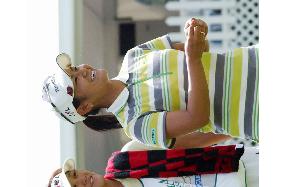 Miyazato, Kimura tied for lead at Japan LPGA C'ship