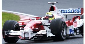 Schumacher graps pole position for Japanese Grand Prix