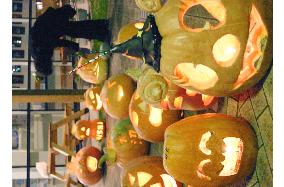 Jack-o'-lanterns appear in Hokkaido