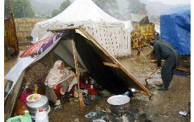 Scenes from Pakistan's quake-hit Muzaffarabad