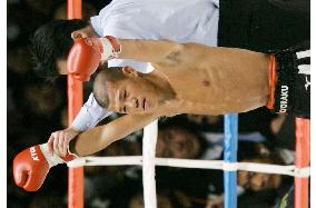 Teenage hope Kameda beats ex-champ Arambulet on TKO