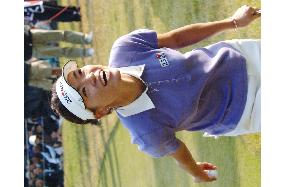 Oyama wins Tour Championship