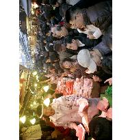 Tokyo's 'Ameyoko' packed with year-end shoppers