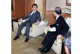 Aso visits Yamaguchi Pref. to seek understanding for realignment