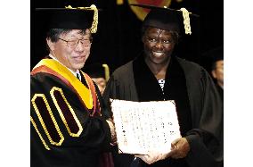 Nobel laureate Maathai receives honorary doctorate