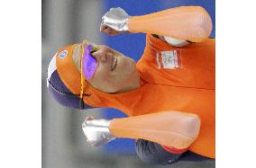 Netherlands' Timmer wins women's 1,000m speed skating race