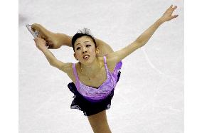 Suguri misses out on medal in figure skating