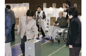 Iwakuni plebiscite on U.S. realignment valid as turnout exceeds 50%