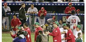 Mexico defeats Team USA, Japan reaches semis at WBC